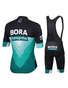 Conjunto de ciclismo Bora: comodidad y calidad para tus rutas 2