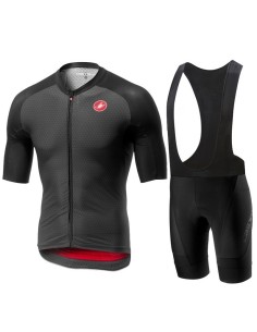 Conjunto Corto de Ciclismo Castelli: Comodidad y Estilo para tus Rutas