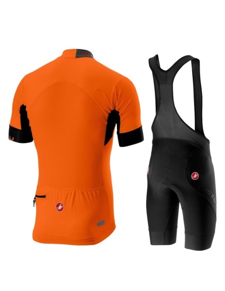 Conjunto Corto de Ciclismo Castelli para el Verano: Comodidad y Estilo en Cada Paseo