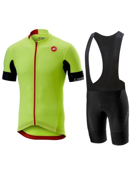 Conjunto de Ciclismo Corto Castelli: Comodidad y Estilo para tus Rutas