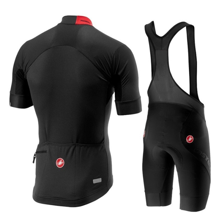 Conjunto de Ciclismo Castelli: Comodidad y Estilo para el Verano