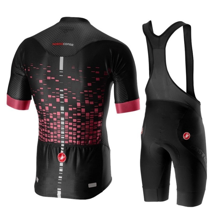 Conjunto de Ciclismo Corto Castelli: Comodidad y Estilo para tus Rutas