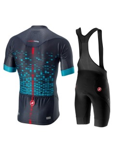 Equipación de Ciclismo Castelli: Comodidad y Estilo para el Verano 2