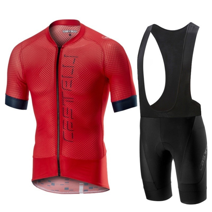Conjunto de Ciclismo Castelli: Comodidad y Estilo para el Verano