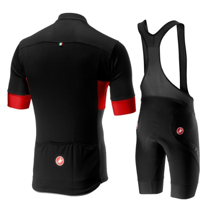 Conjunto Corto de Ciclismo Castelli: Comodidad y Estilo para tus Rutas de Verano