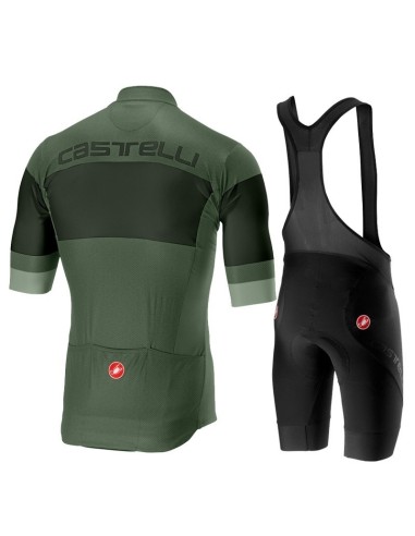 Equipación de ciclismo Castelli: comodidad y estilo para tus rutas de verano