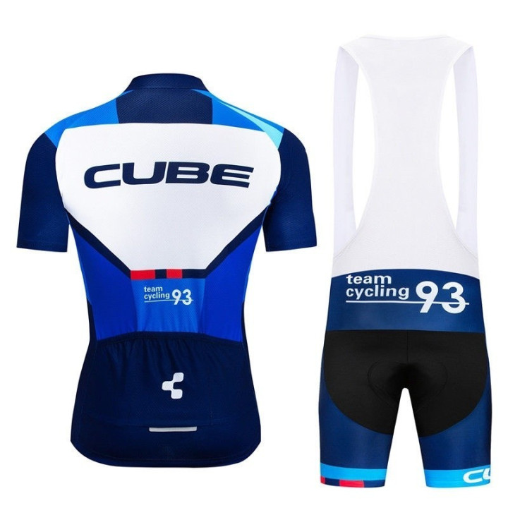 Equipación de Ciclismo CUBE: Confort y Estilo para tus Rutas de Verano