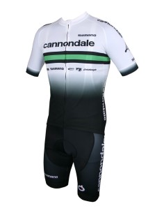 Conjunto Corto de Ciclismo Cannondale: Comodidad y Estilo para el Verano