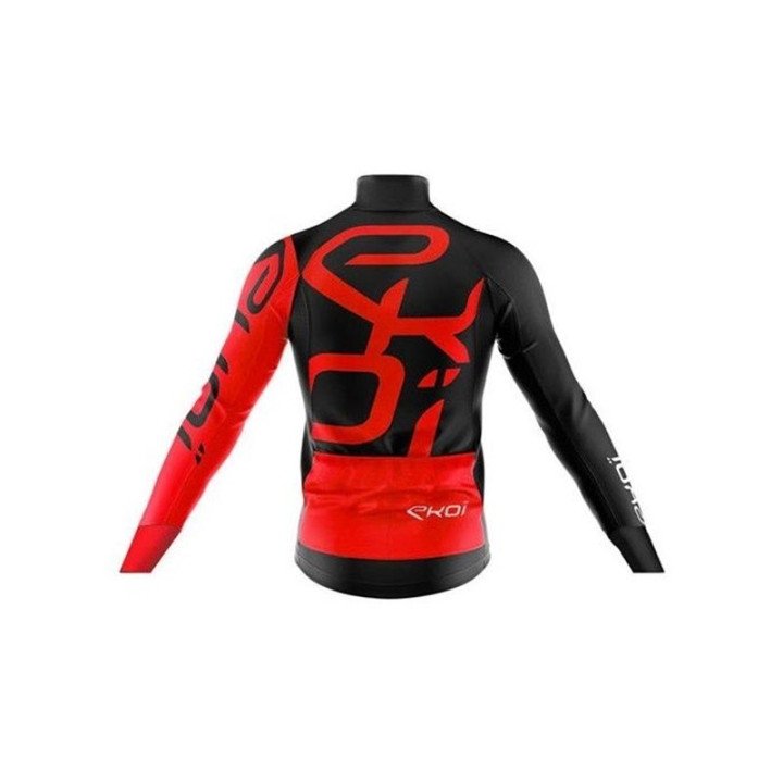 Ropa térmica de ciclismo EKOI: comodidad y calidad para tus entrenamientos
