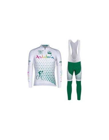 Ropa de ciclismo térmica en Andalucía para sentirte cómodo y fresco