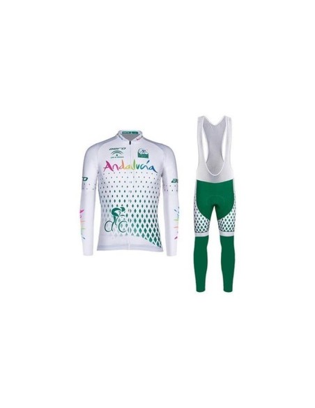 Ropa de ciclismo térmica en Andalucía para sentirte cómodo y fresco