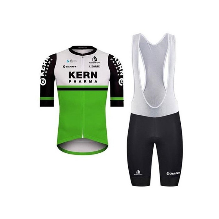 Conjunto de ciclismo corto KERN PHARMA para un verano cómodo y fresco