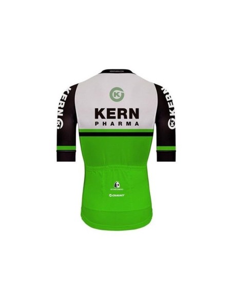Conjunto de ciclismo corto KERN PHARMA para un verano cómodo y fresco
