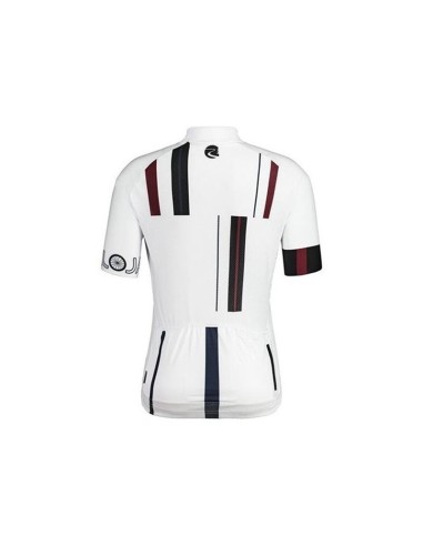 Ropa de ciclismo de verano MALOJA: comodidad y frescura para tus rutas