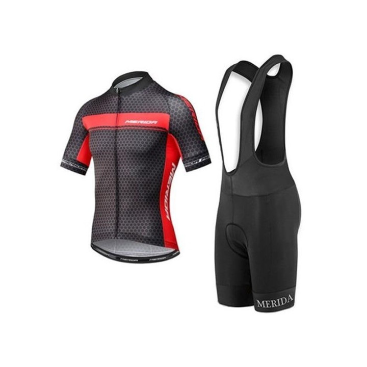 Ropa de ciclismo de verano Merida: confort y estilo para tus paseos