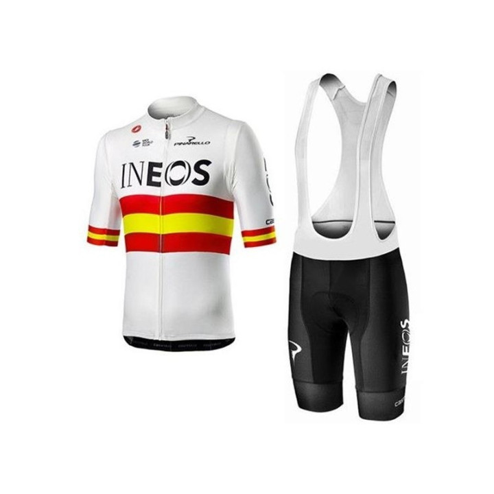 Conjunto de ciclismo corto para verano: comodidad y estilo con INEOS España
