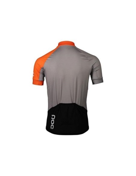 Conjunto de ciclismo POC para el verano: comodidad y estilo en tus rutas