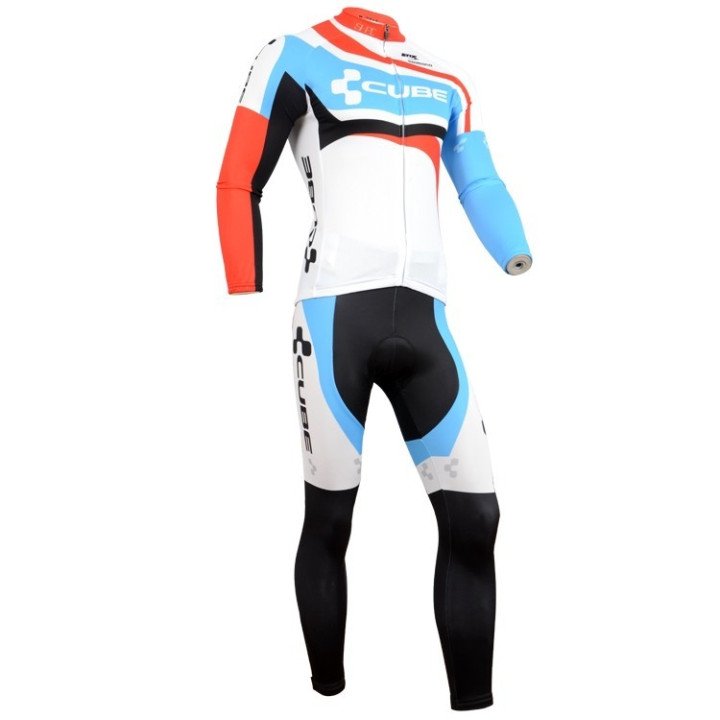 Ropa Térmica de Ciclismo CUBE: Comodidad y Estilo en Cada Ruta