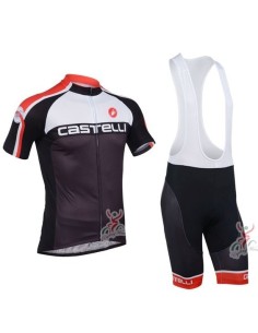 Conjunto corto de ciclismo Castelli para el verano: comodidad y estilo en cada pedaleo
