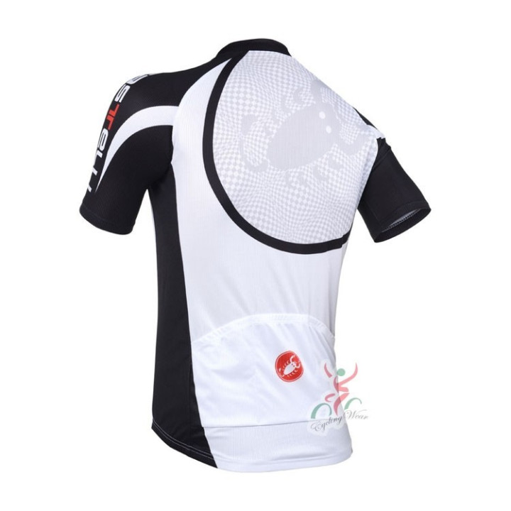 Conjunto de Ciclismo Corto Castelli: Comodidad y Estilo para el Verano