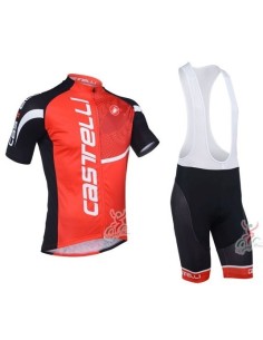 "Conjunto corto de ciclismo Castelli para un verano cómodo y fresco"