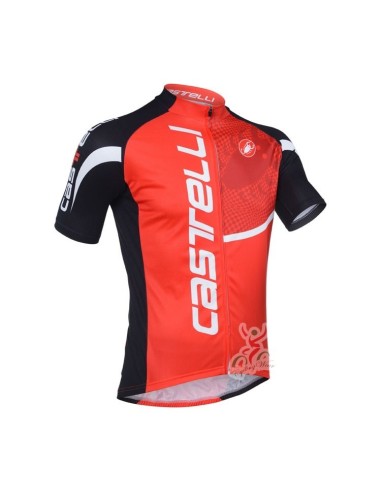 "Conjunto corto de ciclismo Castelli para un verano cómodo y fresco"