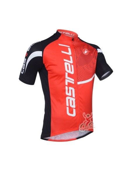 "Conjunto corto de ciclismo Castelli para un verano cómodo y fresco"