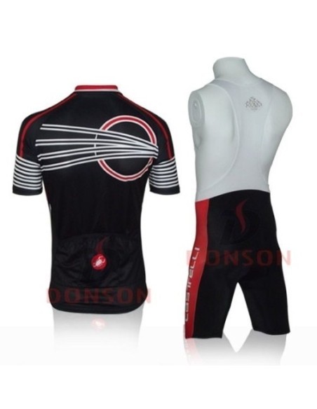 Conjunto de ciclismo Castelli para el verano, comodidad y estilo en cada pedaleo