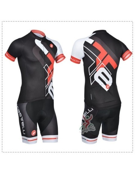 Conjunto de ciclismo corto Castelli para el verano: comodidad y frescura aseguradas