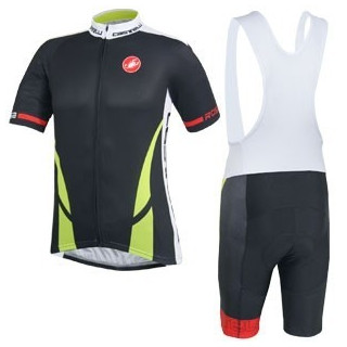 Conjunto de ciclismo Castelli para el verano: comodidad y estilo en cada pedalada