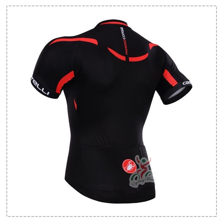 Conjunto de ciclismo Castelli para el verano: comodidad y frescura en cada pedaleada
