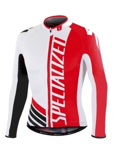 Ropa térmica de ciclismo Specialized para mantenerte cómodo y seco 2