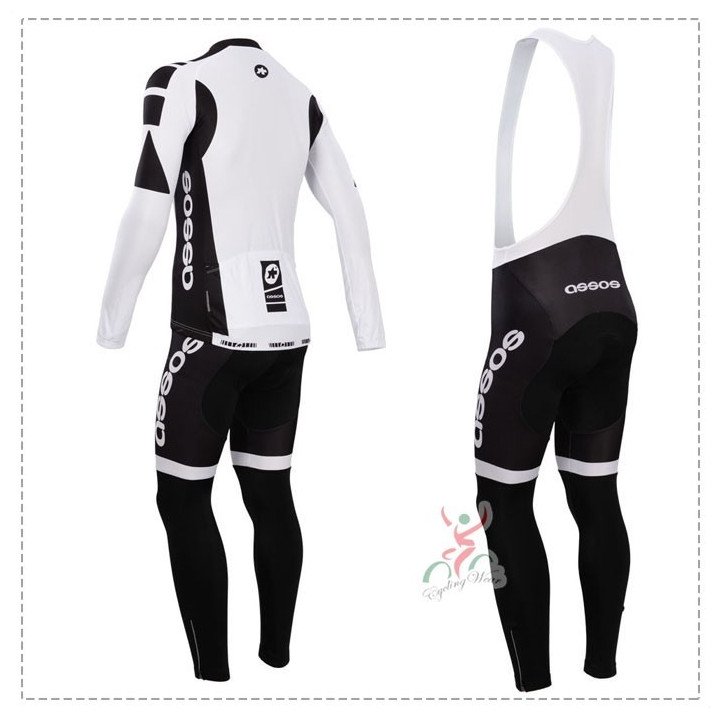 Ropa térmica de ciclismo Assos para mantenerte cómodo y seco