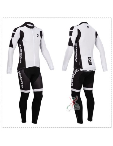 Ropa térmica de ciclismo Assos para mantenerte cómodo y seco