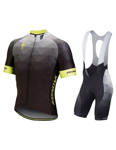 Conjunto de ciclismo corto Specialized para un verano cómodo y fresco