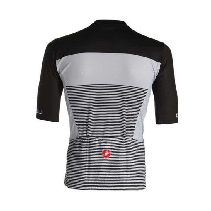 Conjunto corto de ciclismo de verano: comodidad y frescura para tus paseos