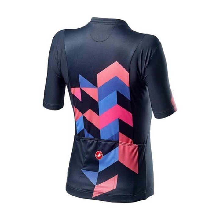 Conjunto de ciclismo corto para mujer: comodidad y frescura en verano