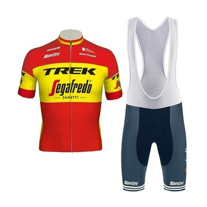 Conjunto de ciclismo corto Trek Segafredo para disfrutar el verano en la bici