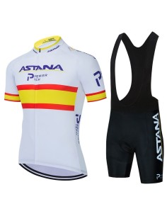 Ropa de ciclismo verano: Conjunto corto Astana Premier Tech para estar cómodo y fresco