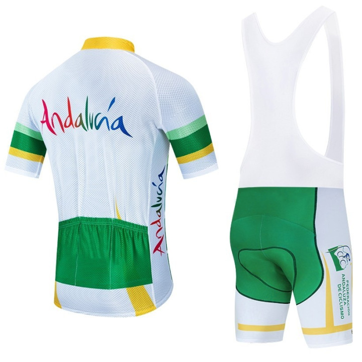Ropa de ciclismo de verano con tirantes para disfrutar en Andalucía