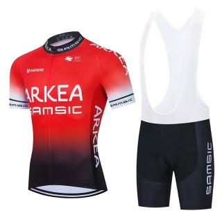 Ropa de ciclismo de verano ARKEA SAMSIC: comodidad y frescura para tus paseos