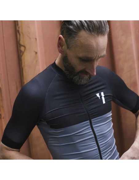 Conjunto de ciclismo corto de verano: comodidad y frescura para tus paseos