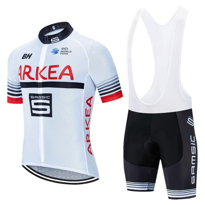 Conjunto corto de ciclismo ARKEA: comodidad y frescura para el verano