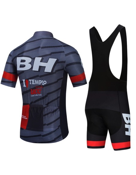 Conjunto de ciclismo corto para verano: comodidad y estilo en tu pedaleo