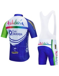 Conjunto de ciclismo corto para verano en Andalucía: comodidad y frescura para tus rutas 2