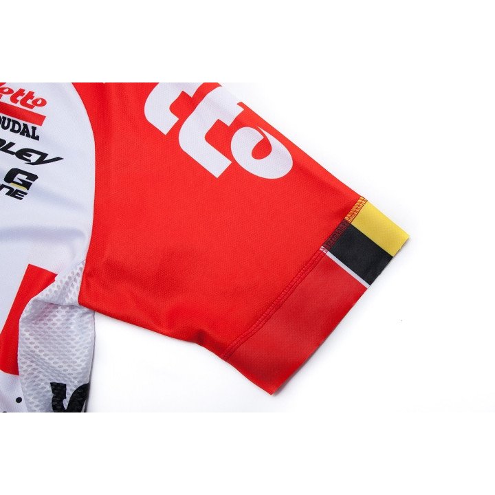 Conjunto de ciclismo Lotto Soudal para el verano: comodidad y estilo en cada ruta