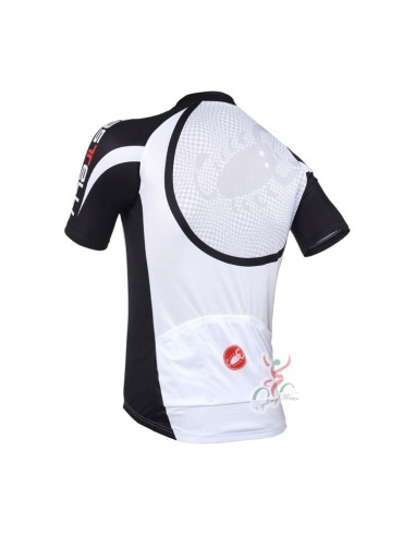 Conjunto de ciclismo corto para un verano cómodo y fresco