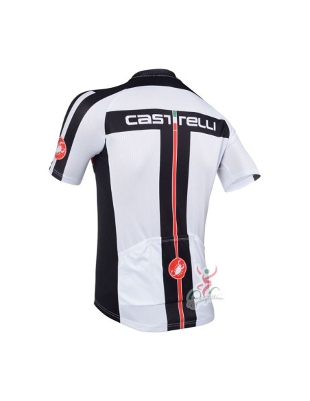 Conjunto de ciclismo corto para el verano: comodidad y frescura al pedalear