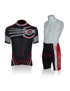 Conjunto corto de ciclismo de verano: comodidad y frescura para tus rutas