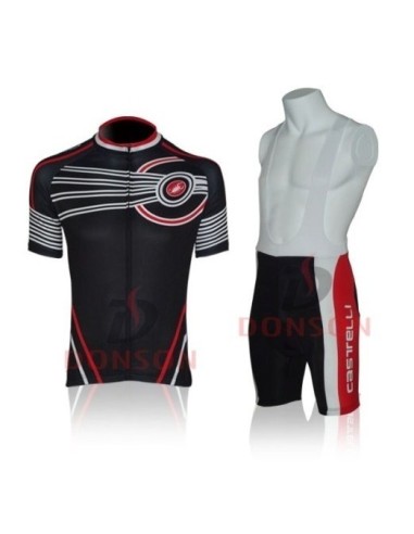 Conjunto corto de ciclismo de verano: comodidad y frescura para tus rutas